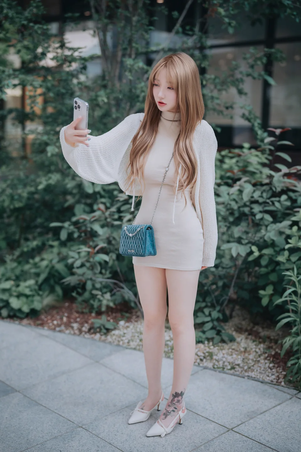 孙乐乐(Son Ye-Eun)-115 Happy Solo Birthday [251P-982MB] tg@simisebaisi 【丝足阁】011.webp